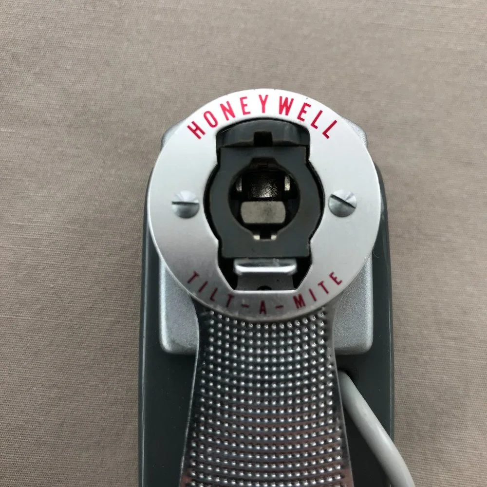 Honeywell Tilt-A-Mite Fan Fold Reflector Flash Attachment Flash